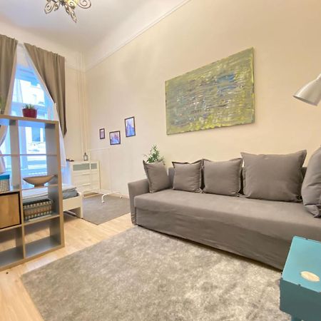 Wesseleny Apartment Near Synagogue With Ac After Renovation Budapest Bagian luar foto