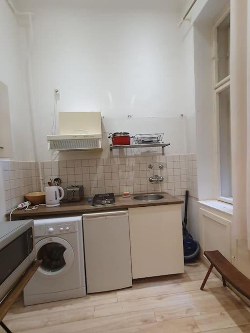 Wesseleny Apartment Near Synagogue With Ac After Renovation Budapest Bagian luar foto